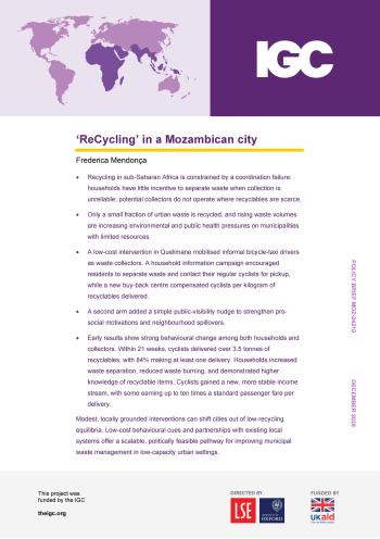 Cover of ReCycling in a Mozambican city