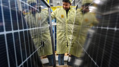 INDIA-ADANI-ENERGY (Photo by PUNIT PARANJPEAFP via Getty Images)