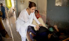 Pakistan A lady doctor diagnoses a condition of a pregnant woman in Rural Health Center (RHC) near Thatta, Sindh Province.