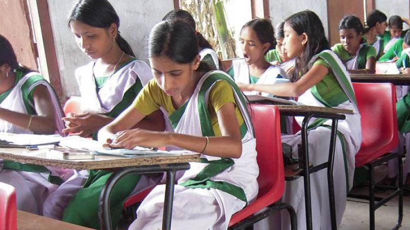 Central Report Highlights Worsening Education Crisis in Bengal: Increased Dropout Rates and School Closures Central Report Highlights Worsening Education Crisis in Bengal: Increased Dropout Rates and School Closures