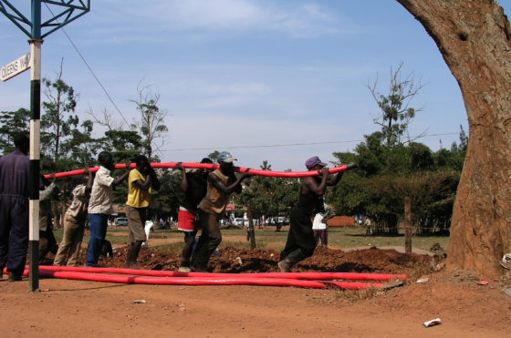 Workers in Kampala, Uganda. Photo: Arne Hoel / World Bank Photo ID: Hoel_030312_P3121132